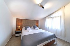 Luxury-Journey-5-DVOKREVETNI-APARTMAN-POTKROVLJE-3