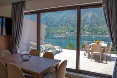 Luxury-Journey-6-CETVOROKREVETNI-APARTMAN-POTKROVLJE-13