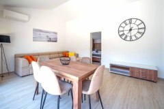 Luxury-Journey-6-CETVOROKREVETNI-APARTMAN-POTKROVLJE-8