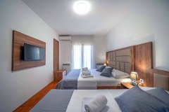 Luxury-Journey-7-TROKREVETNI-APARTMAN-SPRAT-I-6